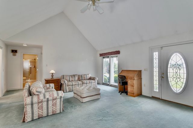 48 N Longyard Road, Southwick, MA 01077