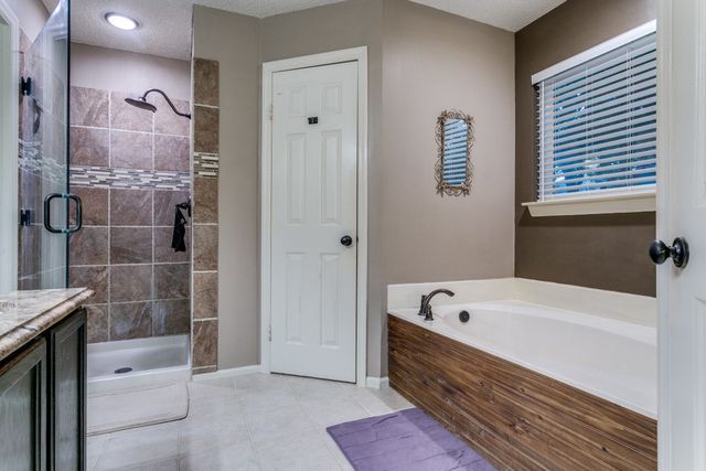 3404 Rosemary Court, Bedford, TX 76021