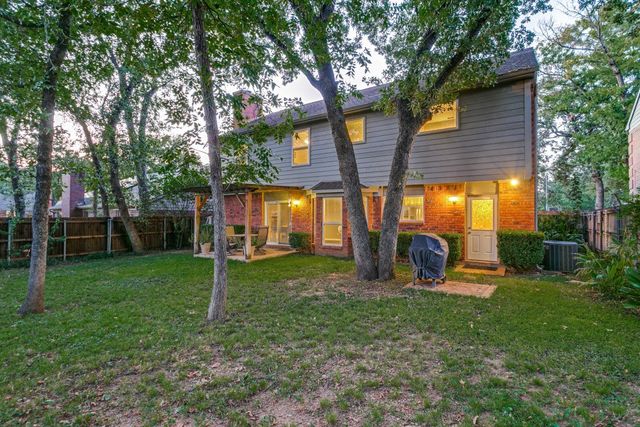 3404 Rosemary Court, Bedford, TX 76021