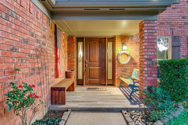 3404 Rosemary Court, Bedford, TX 76021