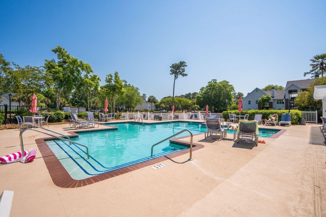 2011 N Highway 17 Unit 1900r, Mount Pleasant, SC 29466