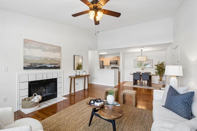 2011 N Highway 17 Unit 1900r, Mount Pleasant, SC 29466