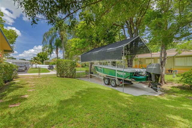 18425 SW 87th Court, Cutler Bay, FL 33157