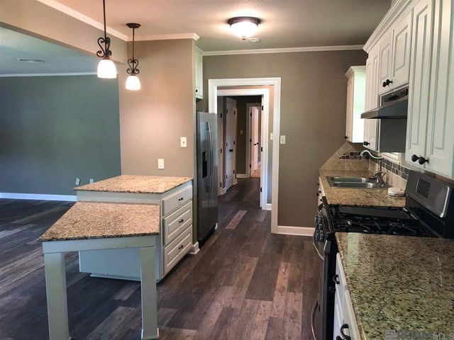 368 Oak St, Denham Springs, LA 70726
