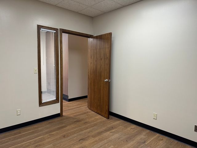 4855 E State Street 16B, Rockford, IL 61108