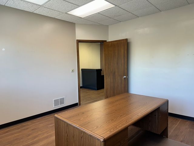 4855 E State Street 16B, Rockford, IL 61108