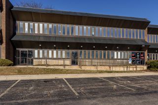 4855 E State Street 16B, Rockford, IL 61108