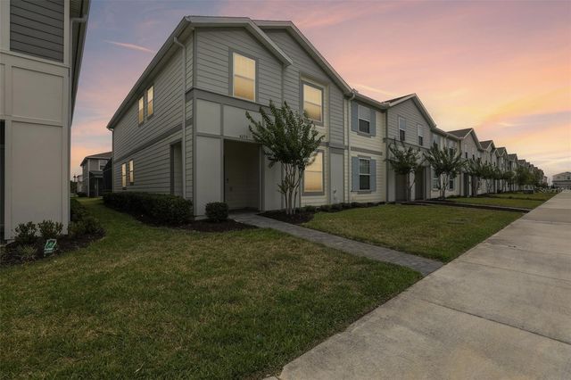 4290 LANA AVENUE, Davenport, FL 33897