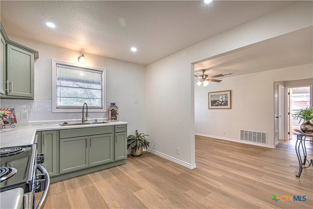 3110 Brykerwood Road, Temple, TX 76502