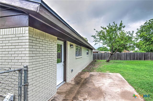 3110 Brykerwood Road, Temple, TX 76502