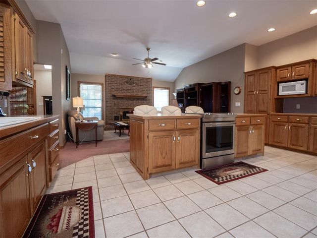 43343 Birchwood Drive, Tecumseh, OK 74873