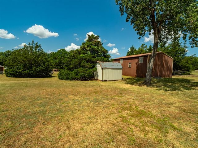 43343 Birchwood Drive, Tecumseh, OK 74873