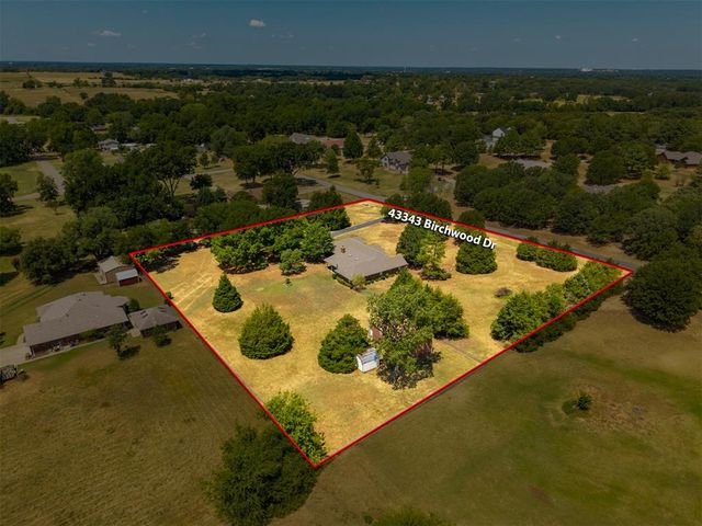 43343 Birchwood Drive, Tecumseh, OK 74873