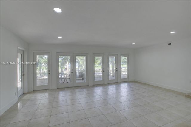 616 SW 11th Court, Fort Lauderdale, FL 33315