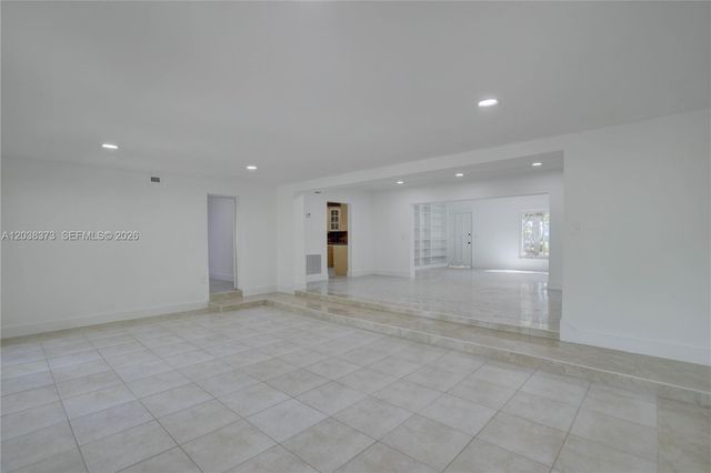 616 SW 11th Court, Fort Lauderdale, FL 33315