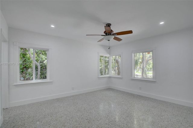 616 SW 11th Court, Fort Lauderdale, FL 33315