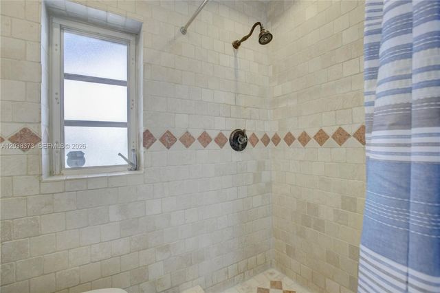616 SW 11th Court, Fort Lauderdale, FL 33315