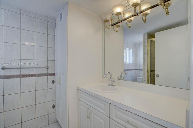 616 SW 11th Court, Fort Lauderdale, FL 33315