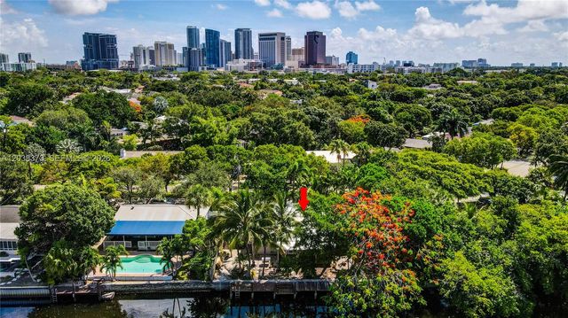 616 SW 11th Court, Fort Lauderdale, FL 33315