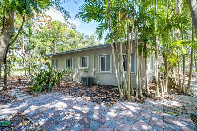 616 SW 11th Court, Fort Lauderdale, FL 33315