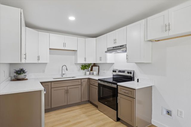 5054 Corrigan Court, Dallas, TX 75241
