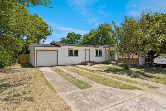 5054 Corrigan Court, Dallas, TX 75241