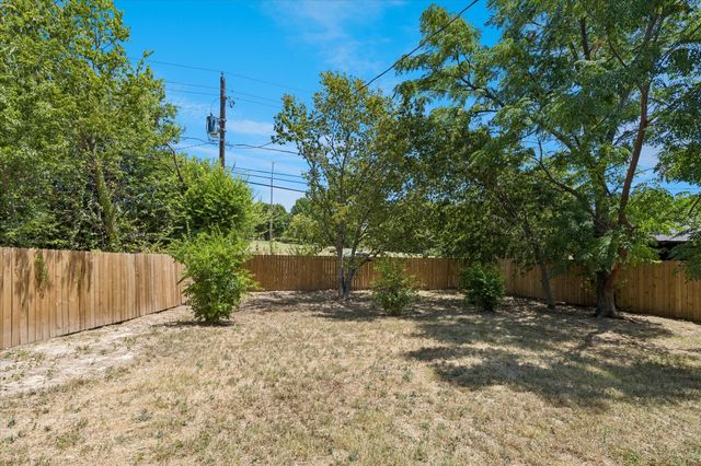 5054 Corrigan Court, Dallas, TX 75241