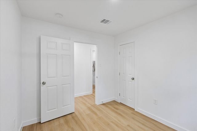 5054 Corrigan Court, Dallas, TX 75241