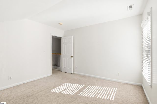 10 Bentley Way, Greer, SC 29650