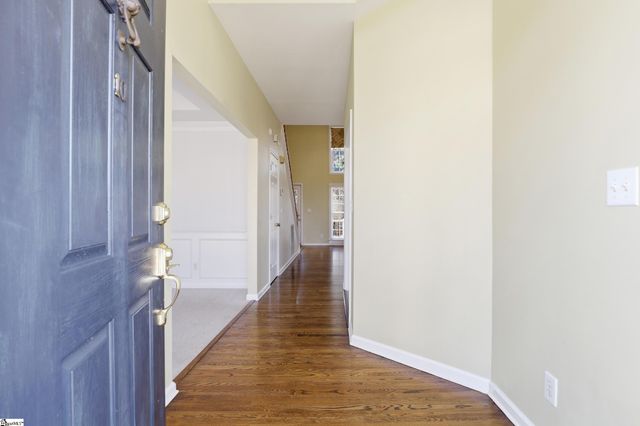 10 Bentley Way, Greer, SC 29650