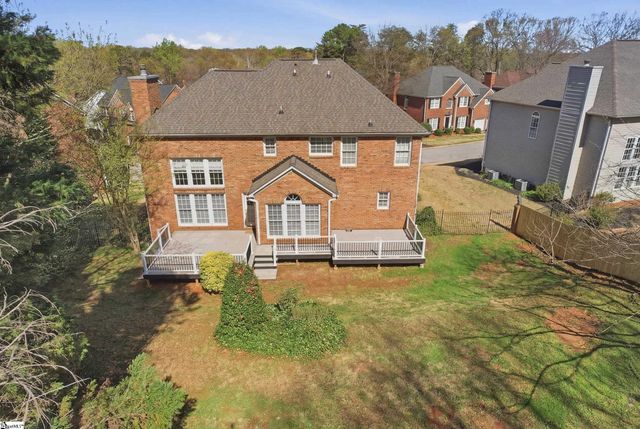 10 Bentley Way, Greer, SC 29650