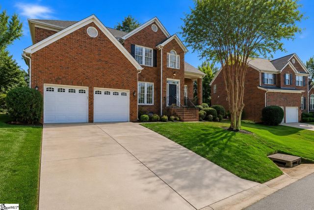 10 Bentley Way, Greer, SC 29650