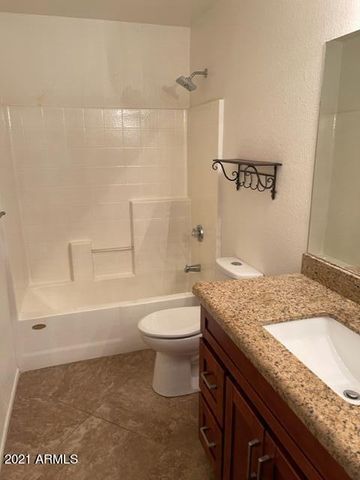 860 N MCQUEEN Road 1194, Chandler, AZ 85225