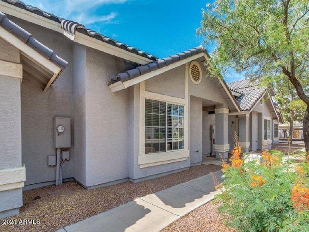 860 N MCQUEEN Road 1194, Chandler, AZ 85225