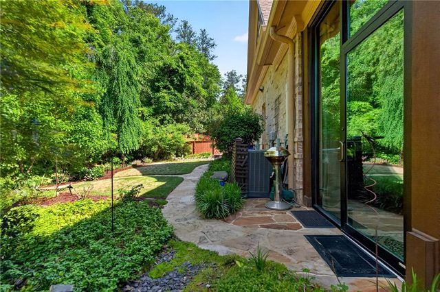 2175 Watercrest Commons Circle, Marietta, GA 30062