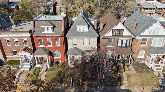 4131 Shenandoah Avenue, St Louis, MO 63110