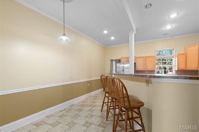 4131 Shenandoah Avenue, St Louis, MO 63110