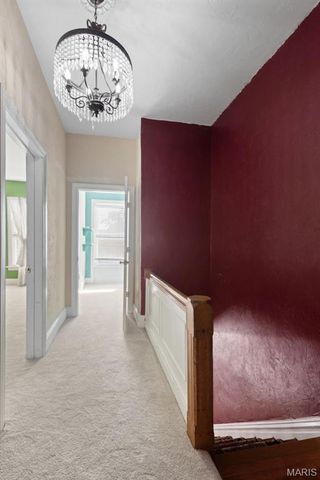 4131 Shenandoah Avenue, St Louis, MO 63110