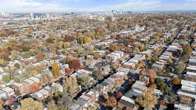 4131 Shenandoah Avenue, St Louis, MO 63110