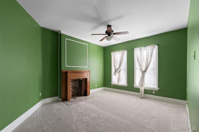 4131 Shenandoah Avenue, St Louis, MO 63110