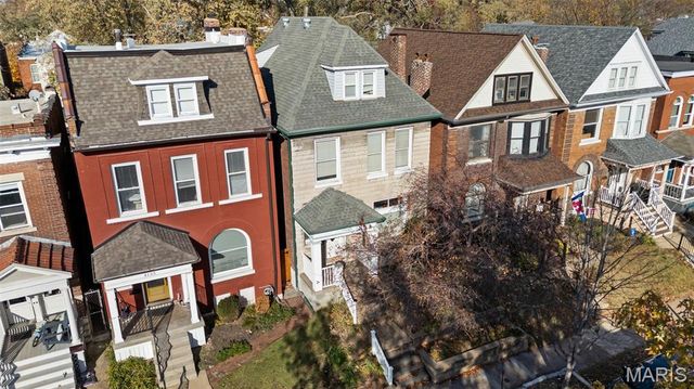 4131 Shenandoah Avenue, St Louis, MO 63110