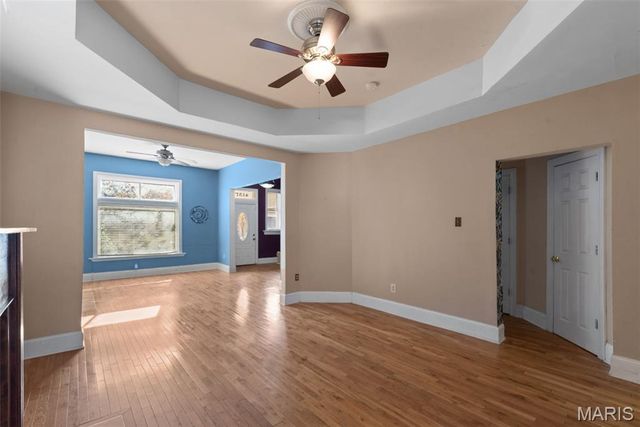 4131 Shenandoah Avenue, St Louis, MO 63110