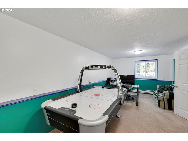 5814 Se CLAYSON Ave, Milwaukie, OR 97267