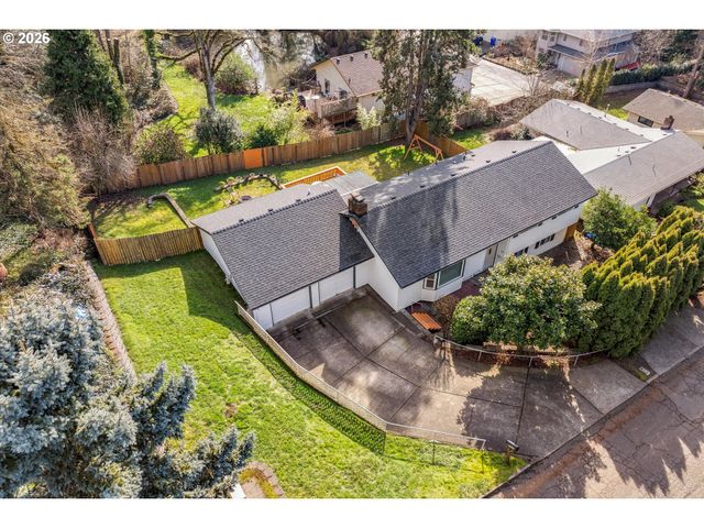 5814 Se CLAYSON Ave, Milwaukie, OR 97267