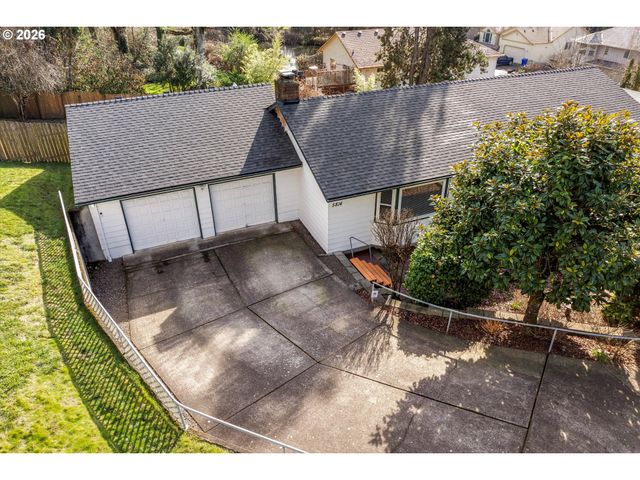 5814 Se CLAYSON Ave, Milwaukie, OR 97267