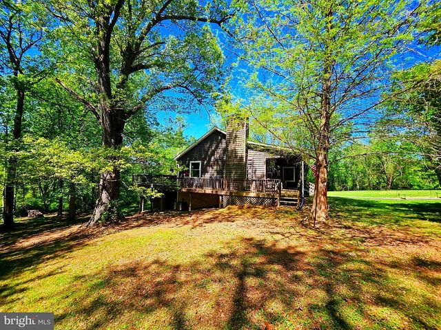 27 VALLEY SPRINGS LN, Bluemont, VA 20135