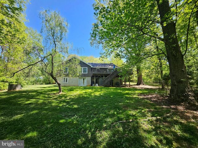 27 VALLEY SPRINGS LN, Bluemont, VA 20135