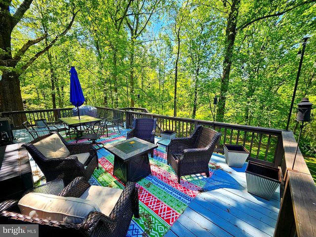 27 VALLEY SPRINGS LN, Bluemont, VA 20135