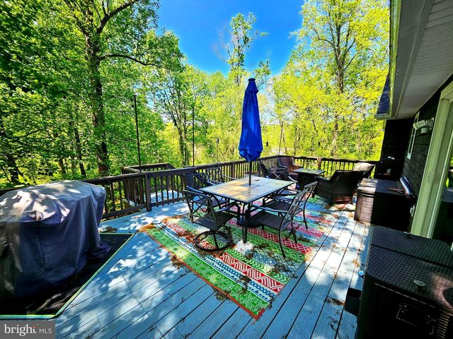 27 VALLEY SPRINGS LN, Bluemont, VA 20135