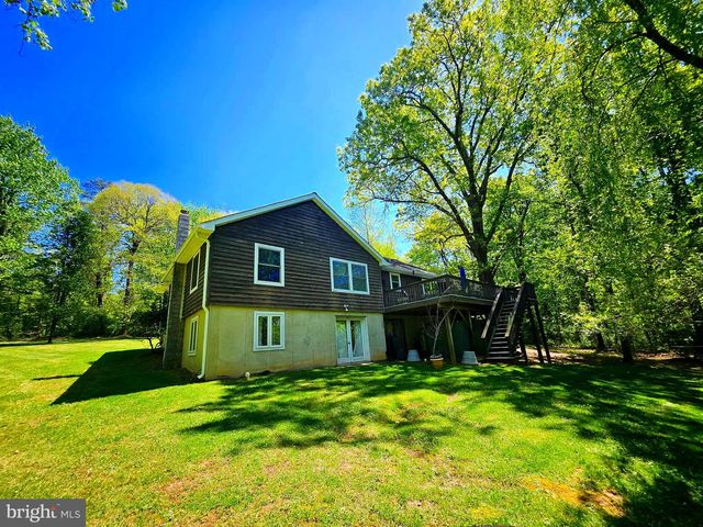 27 VALLEY SPRINGS LN, Bluemont, VA 20135